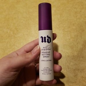 All Nighter Makeup Setting Spray